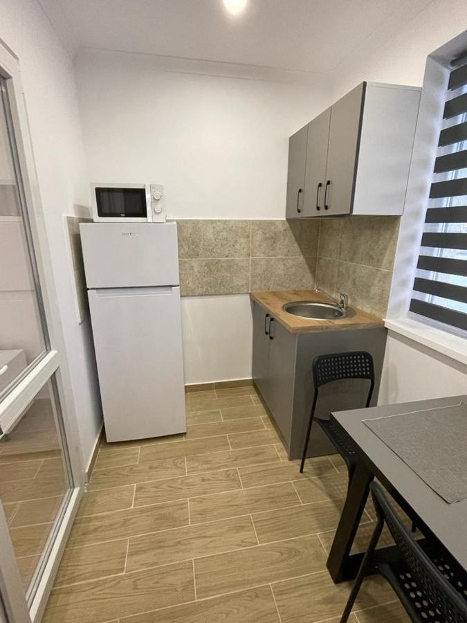 Militari Comfort Apartment Roşu Extérieur photo